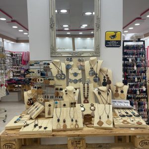 Kostibas Εκθετήριο