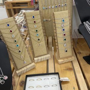 Kostibas Εκθετήριο